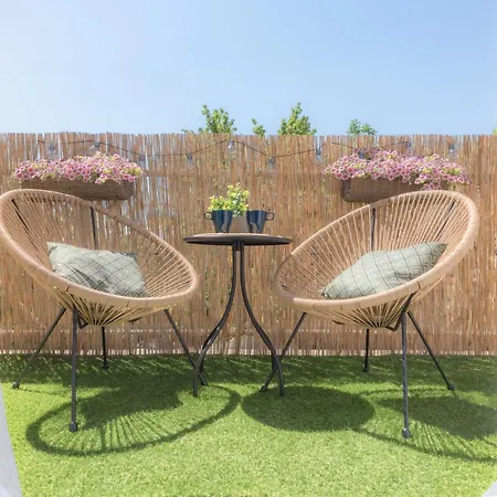 Appartement Captain's Quarters - With Terrace And Parking Near Balaton Keszthely