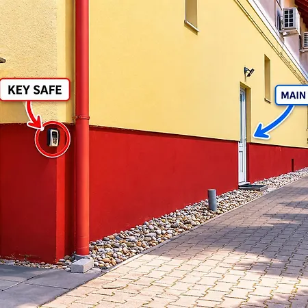 Apartment Captain's Quarters - With Terrace And Parking Near Balaton *